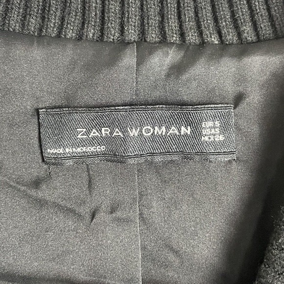 Zara Women's‎ S Black White Sickled Quilted Cropped Full Zip Jacket - Picture 3 of 8